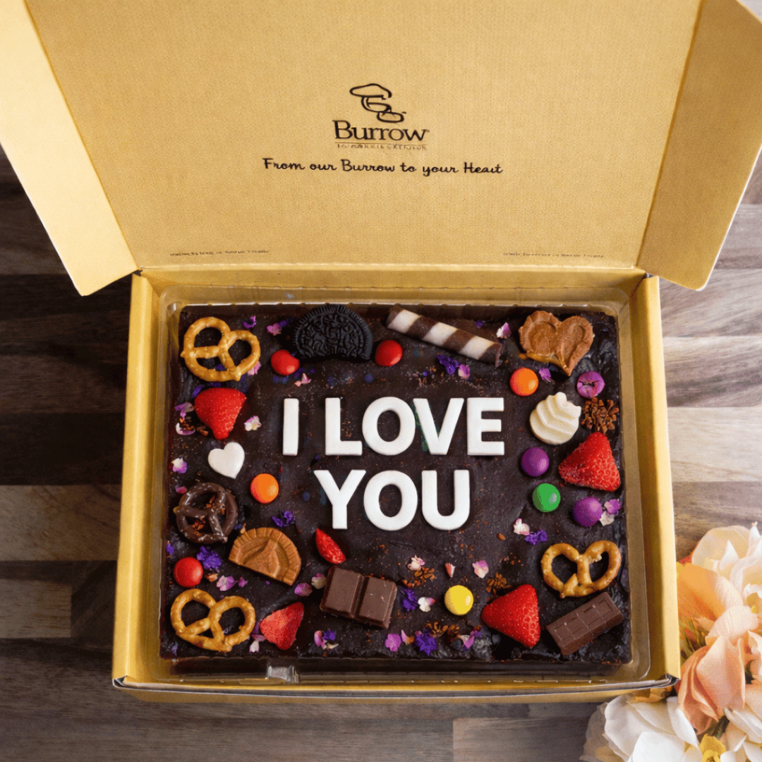 Custom Letter Medium Brownie